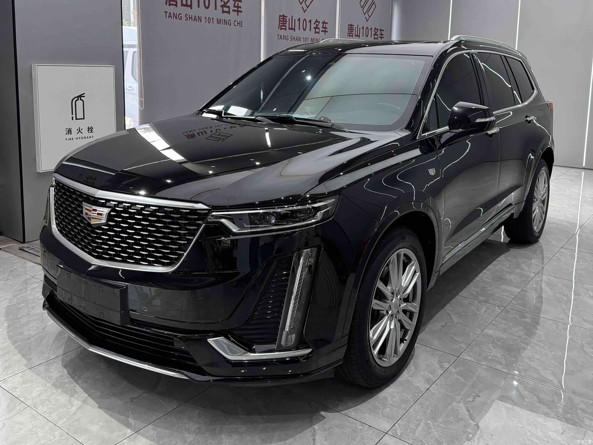 Cadillac XT6, 2023 1