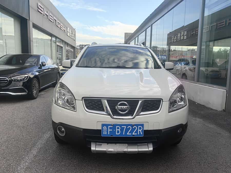 Nissan Qashqai 2012, фото 2