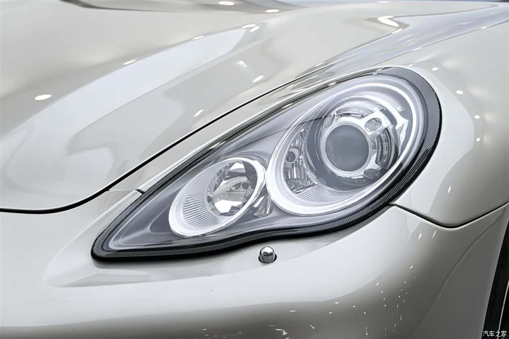 Porsche Panamera, 2010 7