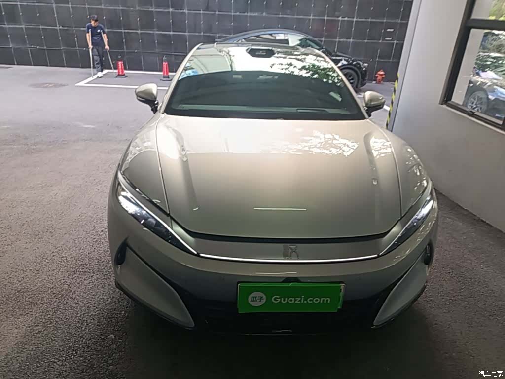 BYD Han, 2025 3