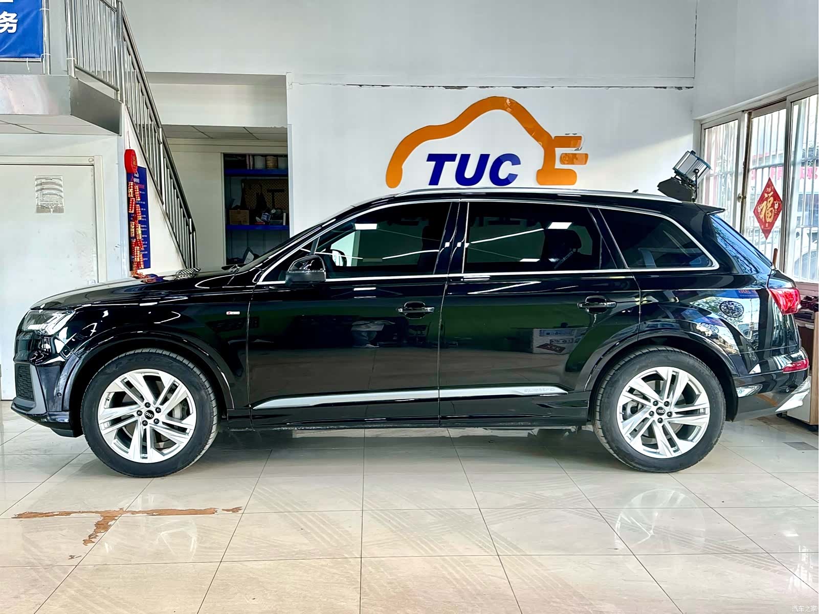 Audi Q7, 2024 все фото
