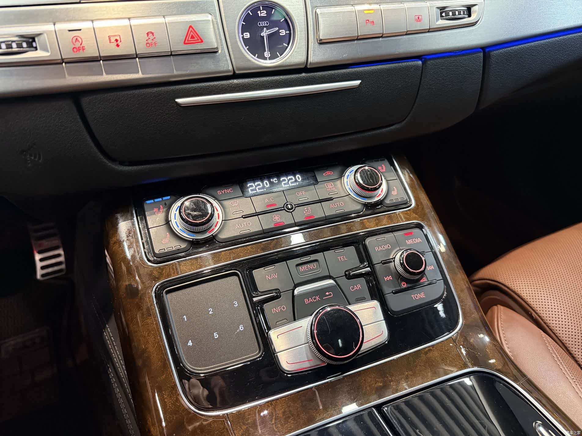 Audi A8L, 2015 27