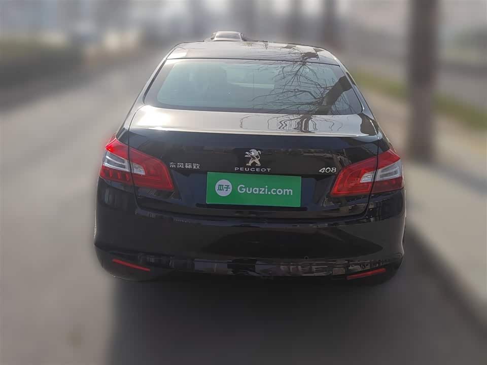 Peugeot 408
