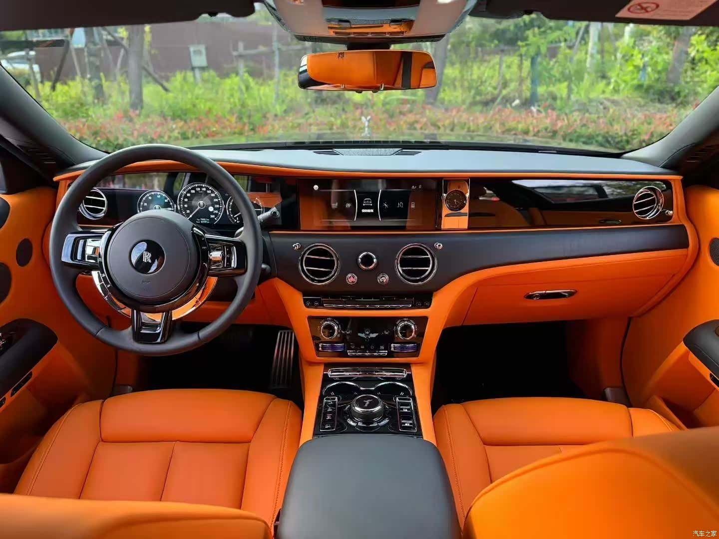 Rolls-Royce Ghost, 2022 6