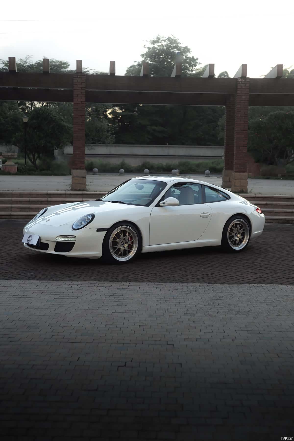 Porsche 911, 2011 1