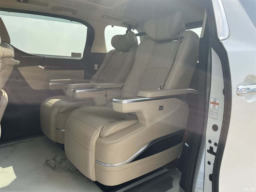 Toyota Alphard, 2016 16