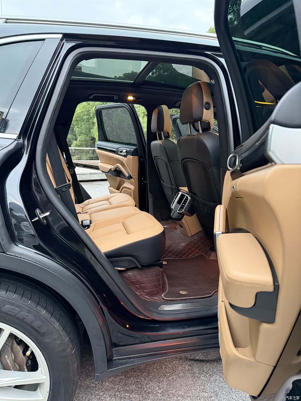 Porsche Cayenne, 2016 13