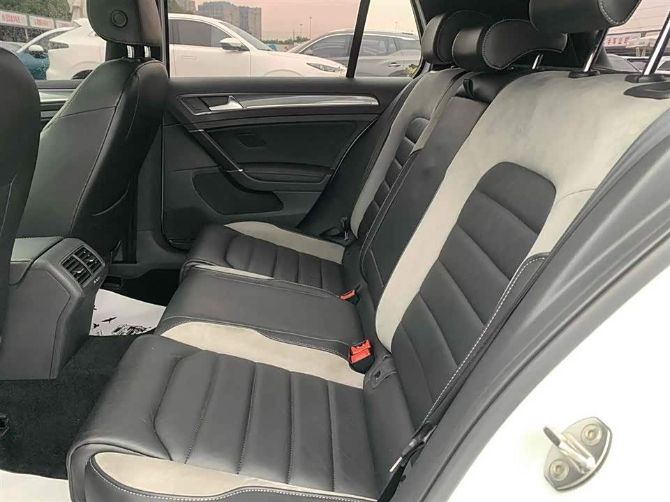 Volkswagen golf Volkswagen golf