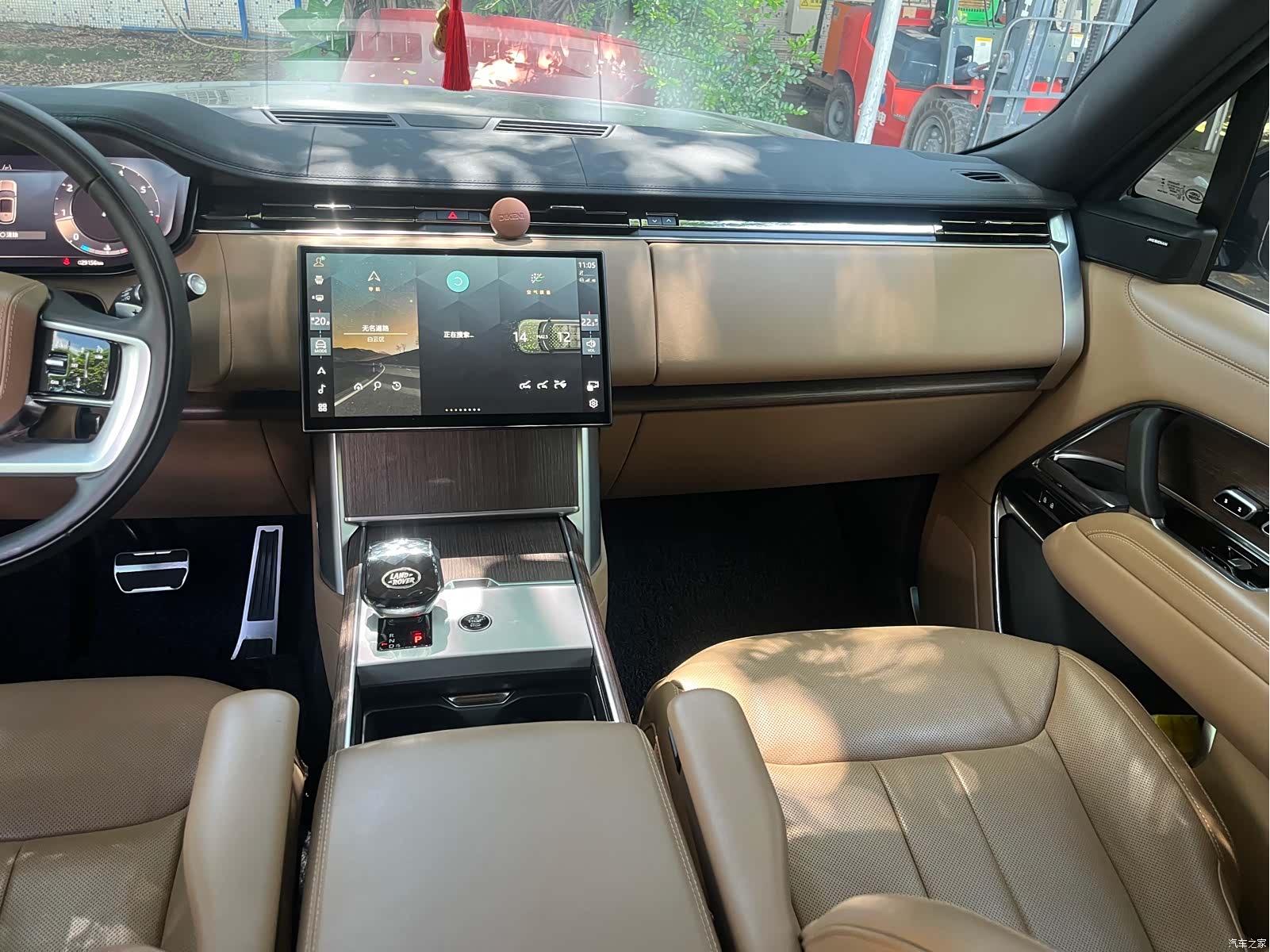 Land Rover Range Rover, 2023 15