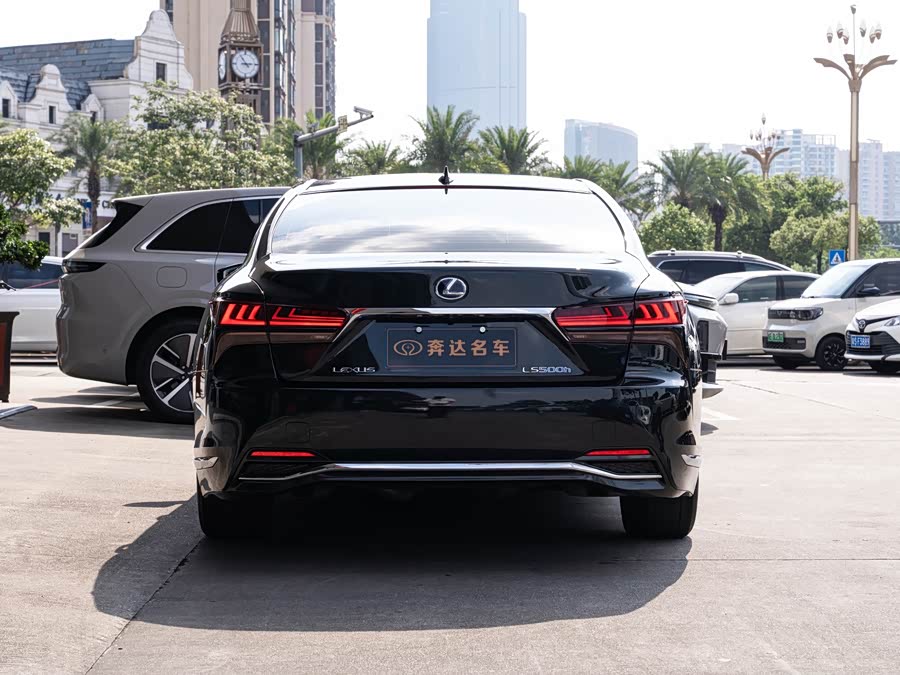 Lexus LS 2023, фото 5