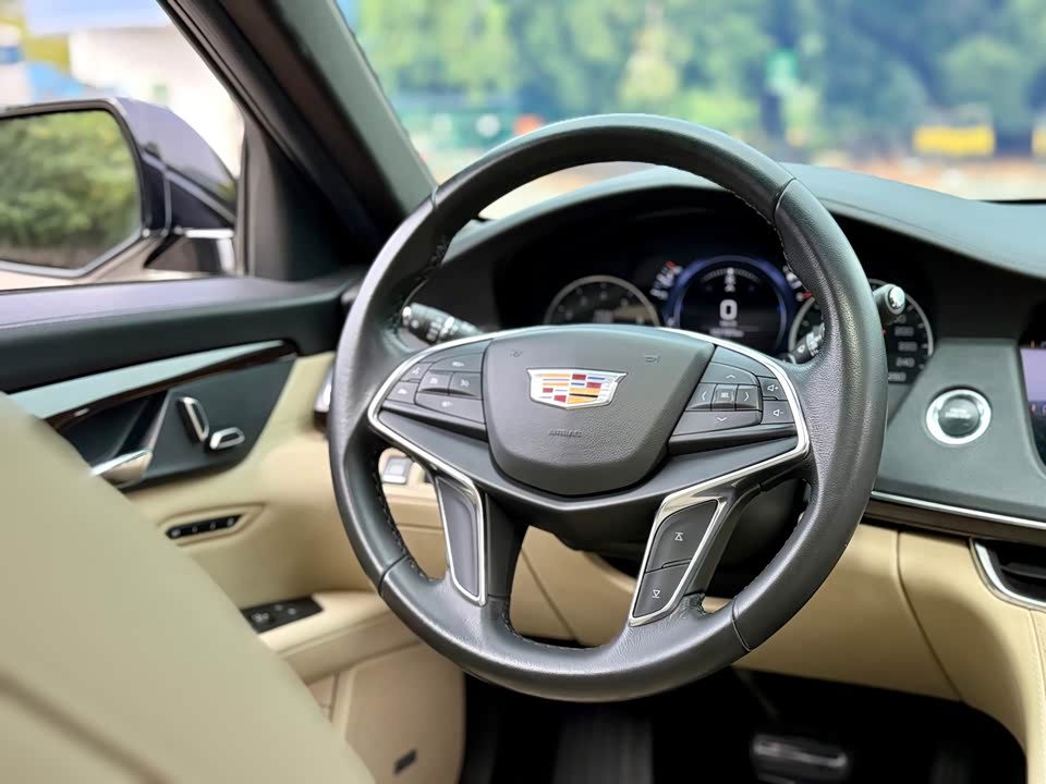 Cadillac CT6