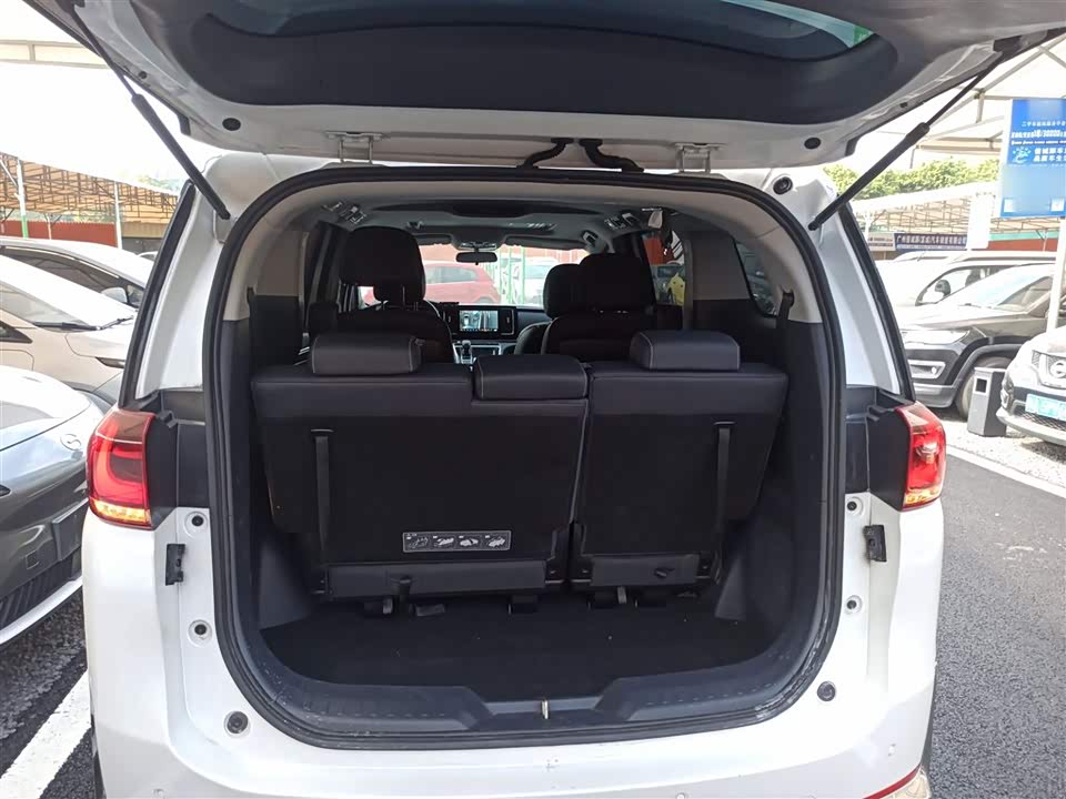 Trumpchi Trumpchi M8