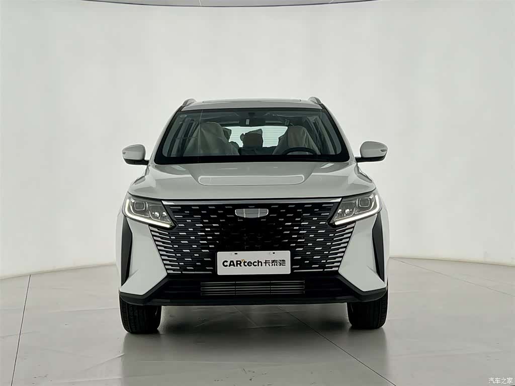 Geely Haoyue PRO, 2024 3
