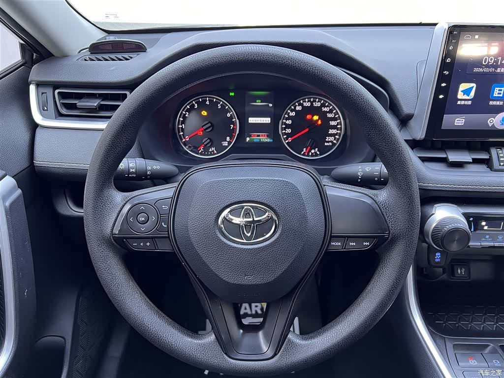 Toyota Wildlander, 2023 15