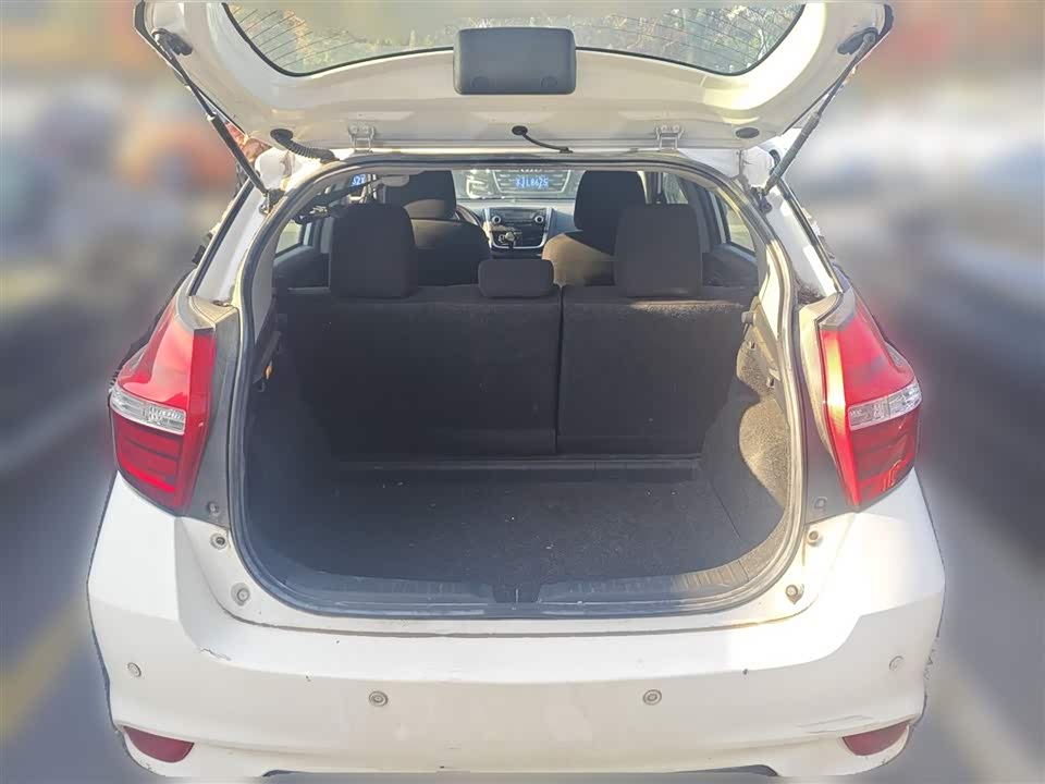 Toyota YARiS L Zhixuan