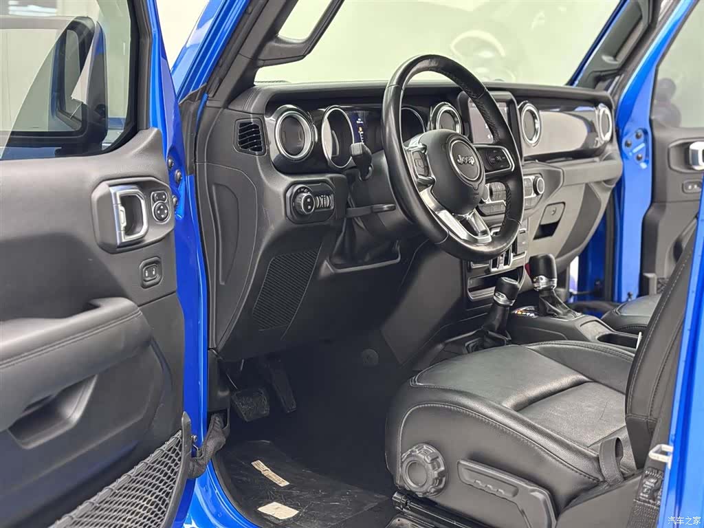 Jeep Wrangler, 2023 24