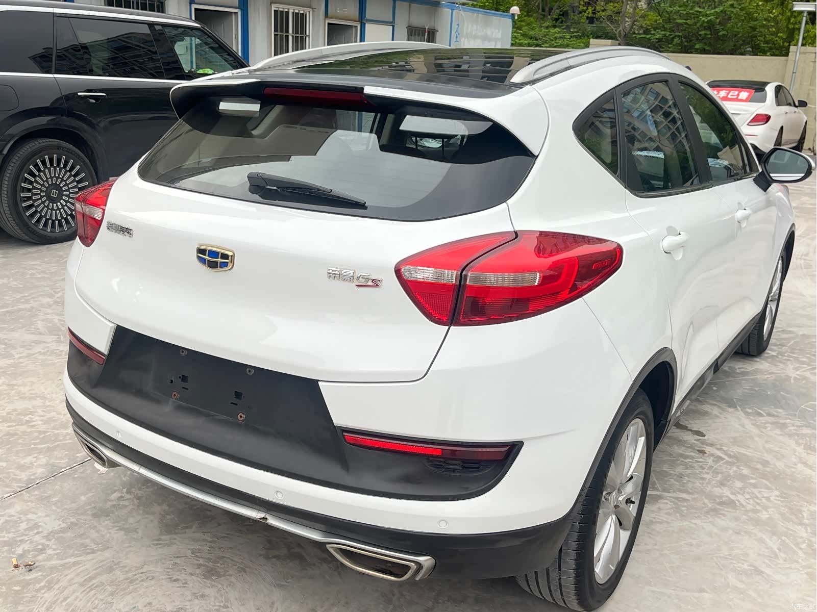 Geely Emgrand, 2017 7