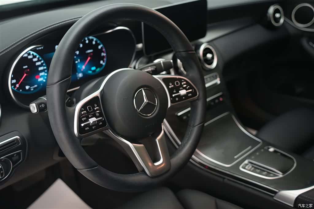 Mercedes-Benz C-Class, 2019 19