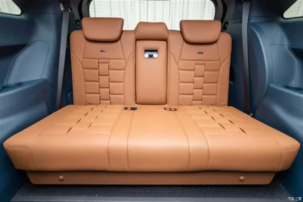 Toyota Granvia, 2024 32