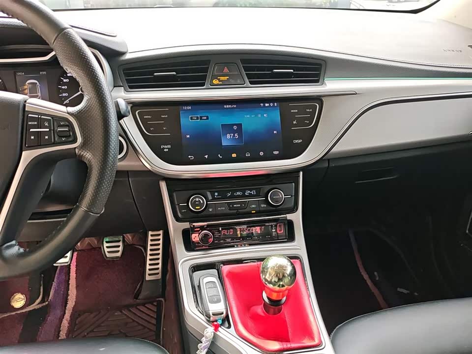 Geely Emgrand GS