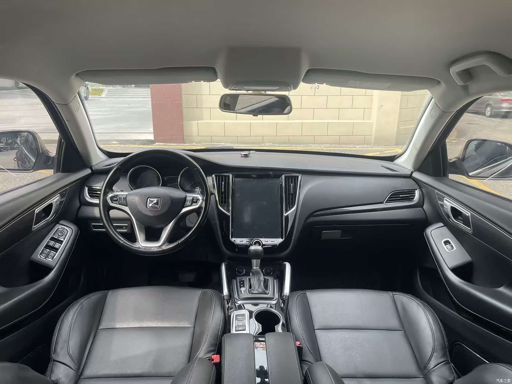 Zotye SR7, 2018 10