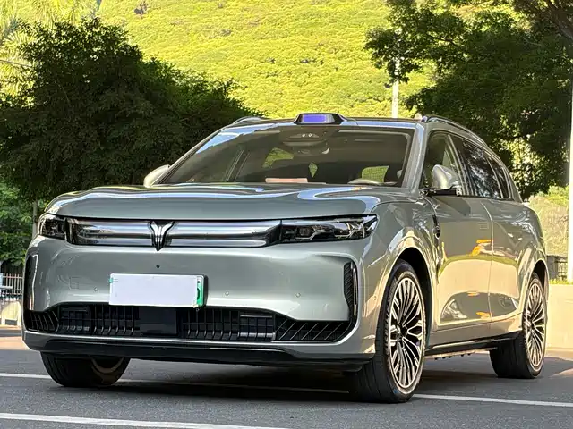 Voyah FREE 2025 — купить из Китая под заказ