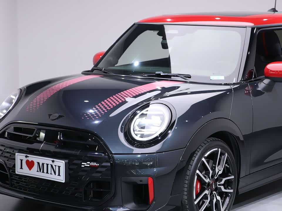 MINI JCW