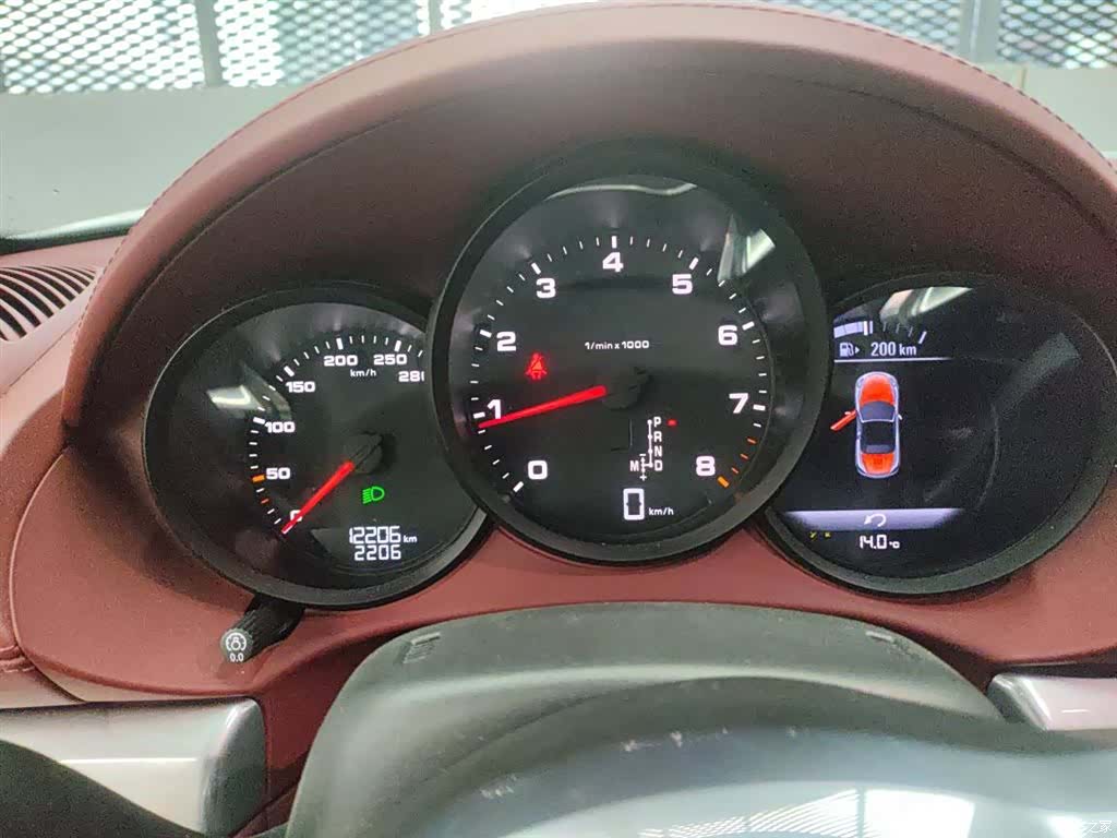 Porsche Boxster, 2024 все фото