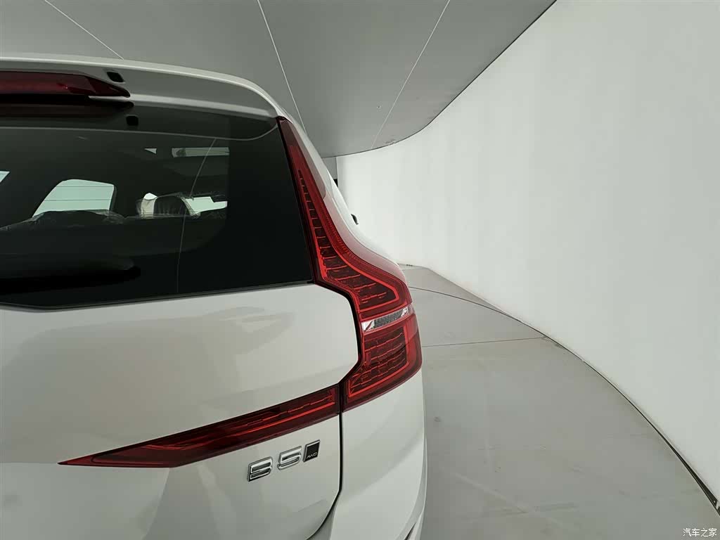 Volvo XC60, 2024 17