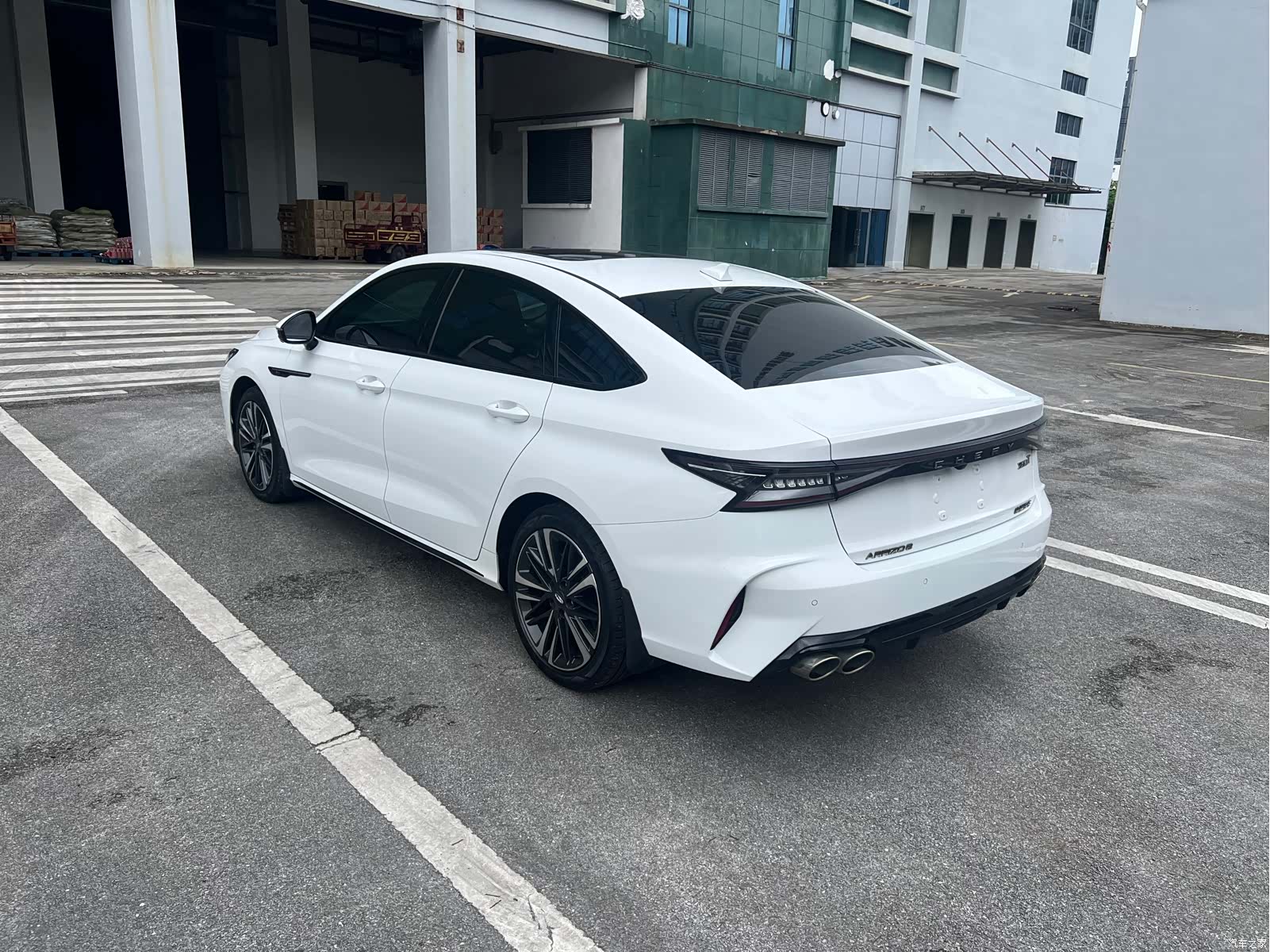 Chery Arrizo 8, 2023 17