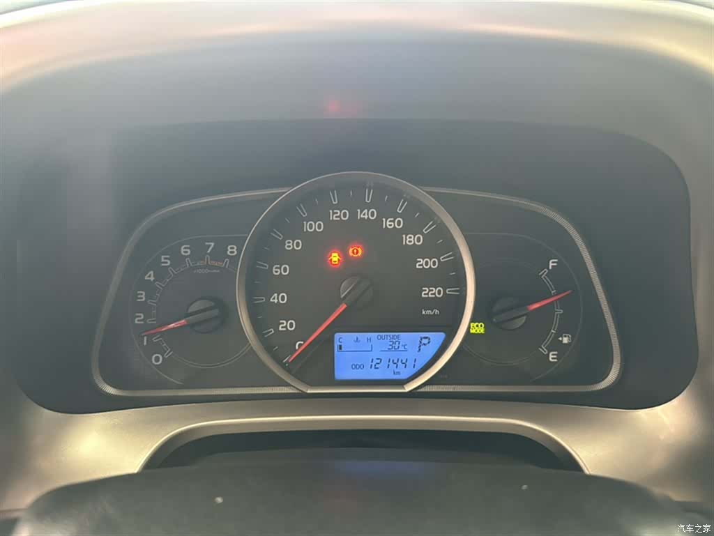 Toyota RAV4, 2014 12