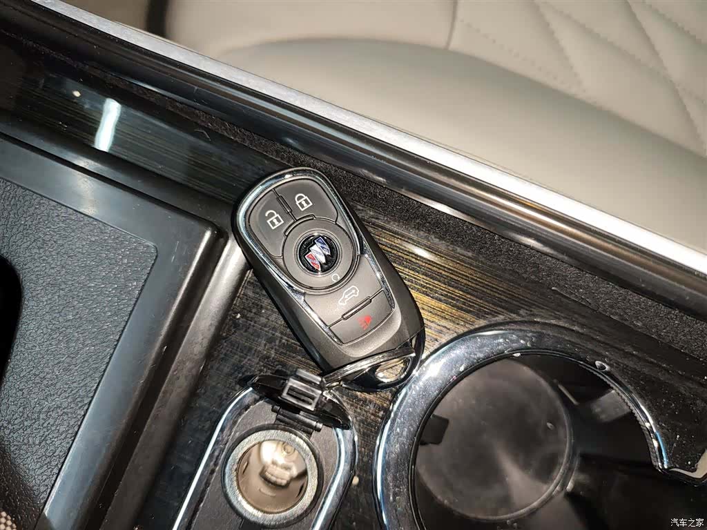 Buick GL8, 2022 17