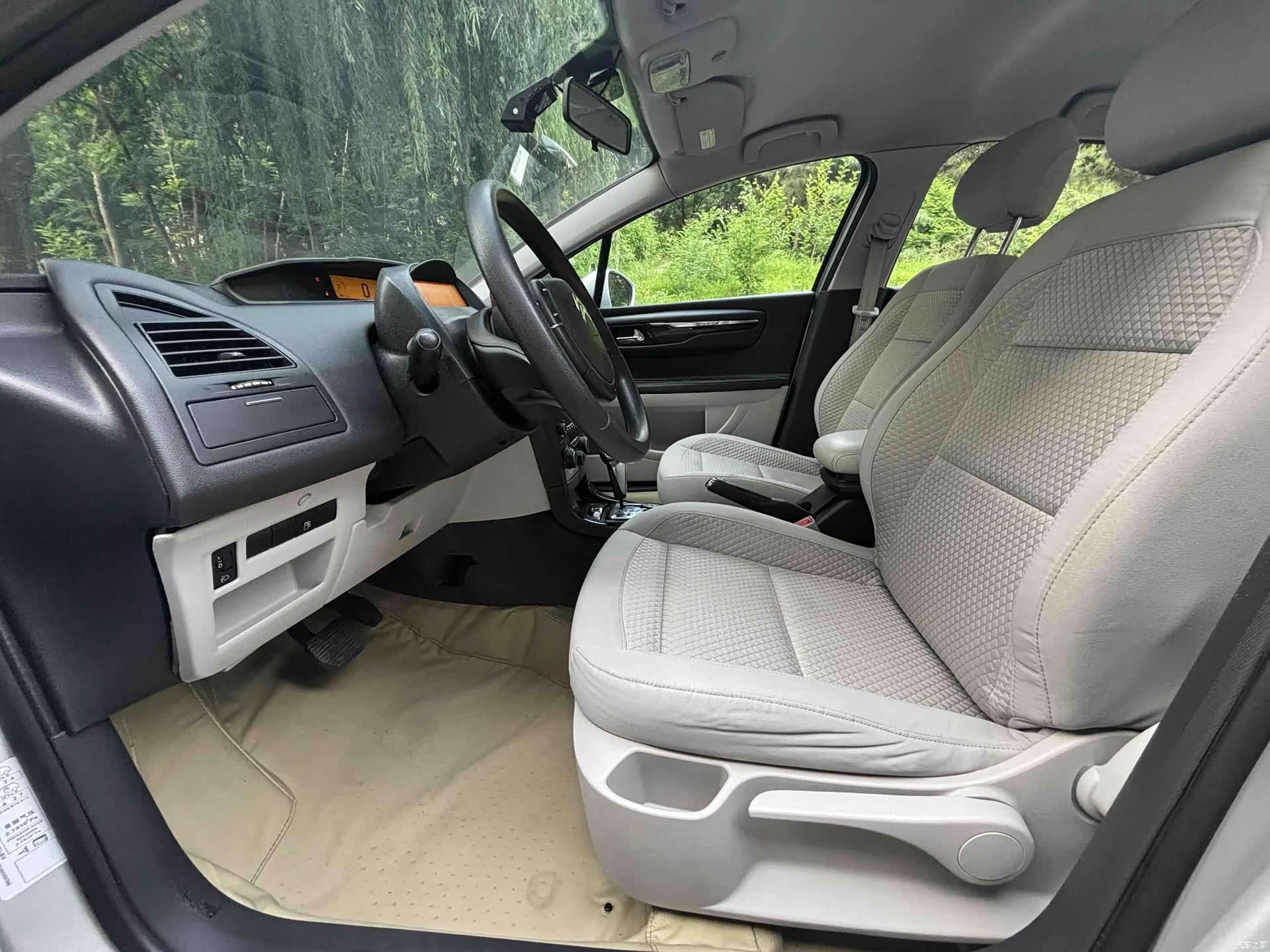 Citroen VTS, 2015 7