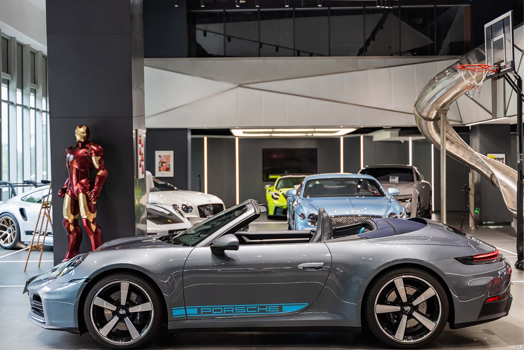 Porsche 911, 2025 8