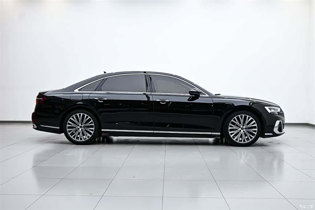 Audi A8L, 2024 6