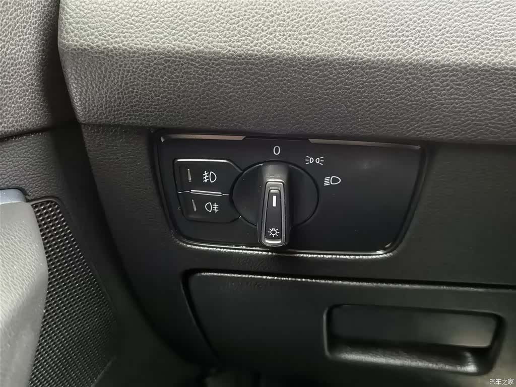 Volkswagen Magotan, 2017 21