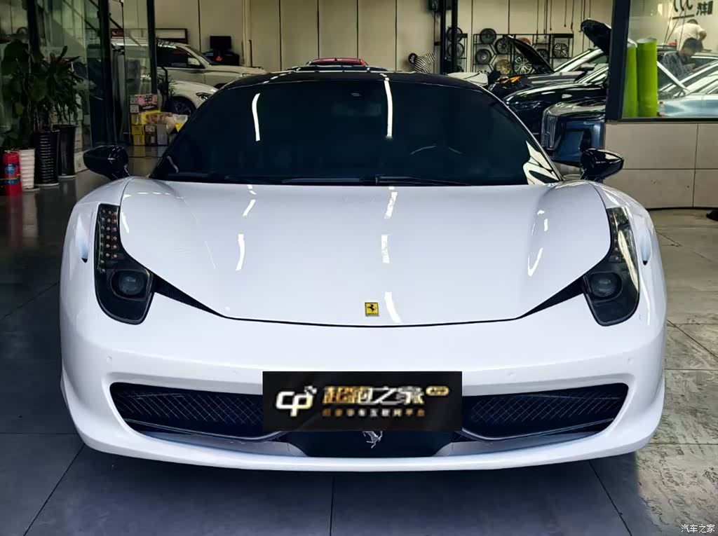 Ferrari 458, 2011 2