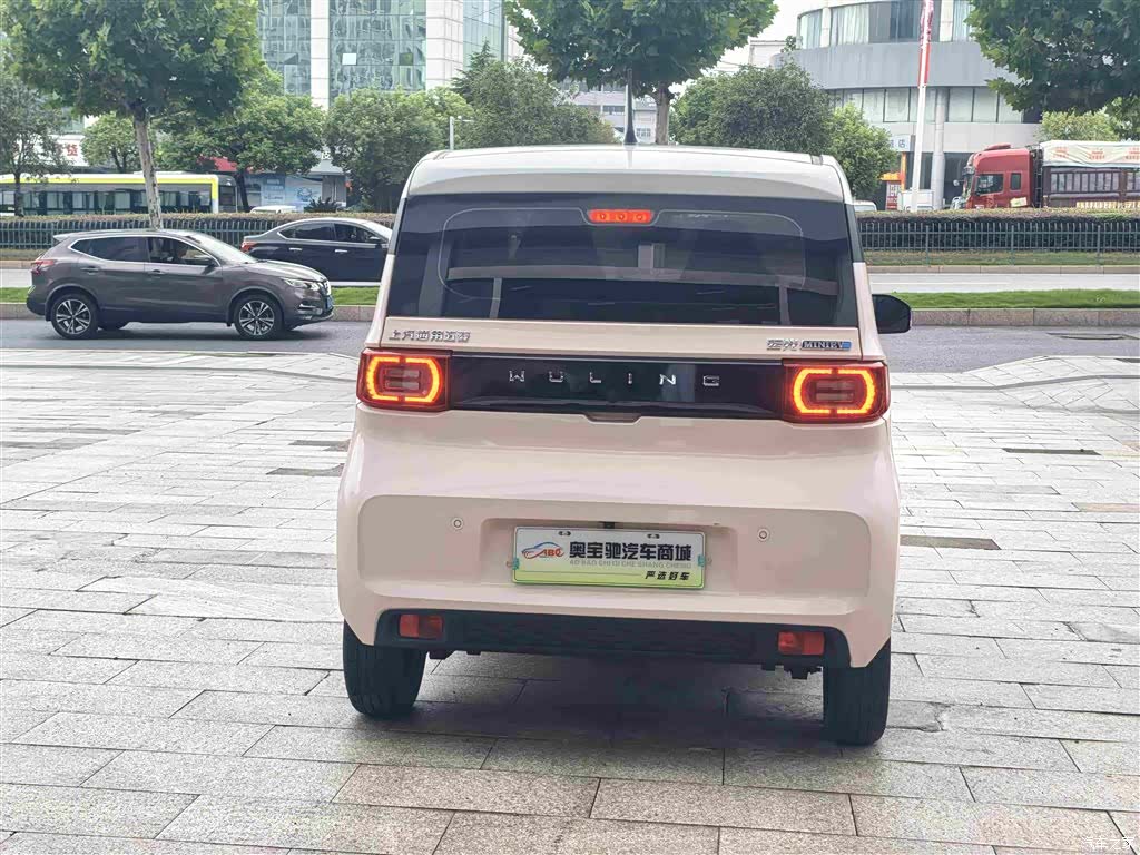 Wuling MINIEV, 2022 8