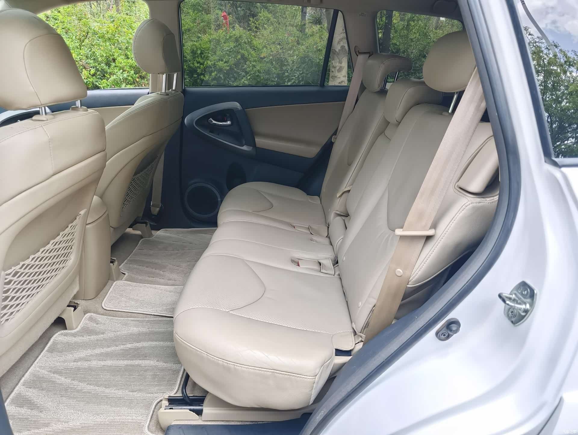 Toyota RAV4, 2013 14