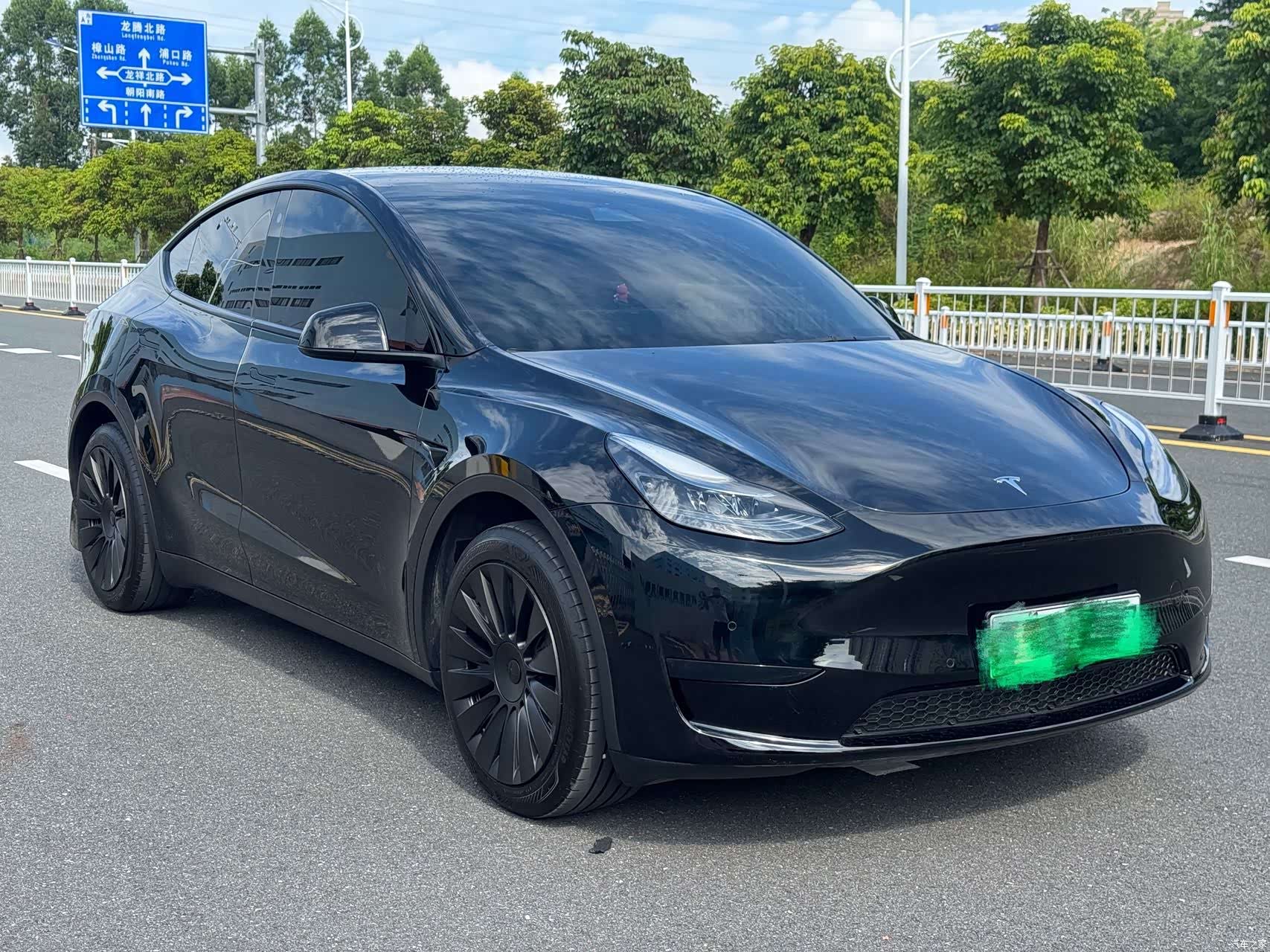 Tesla Model Y, 2024 3