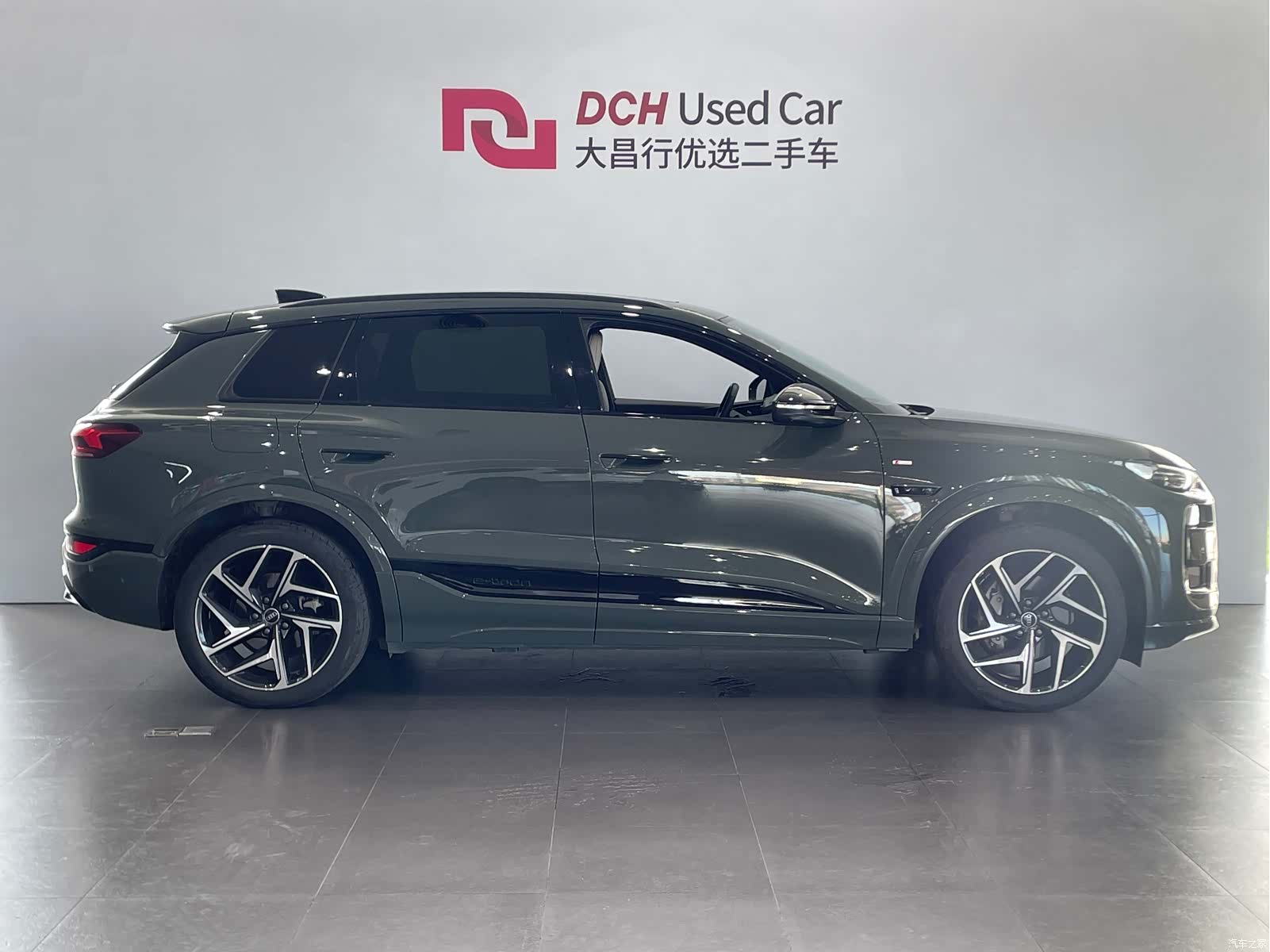 Audi e-tron, 2025 4