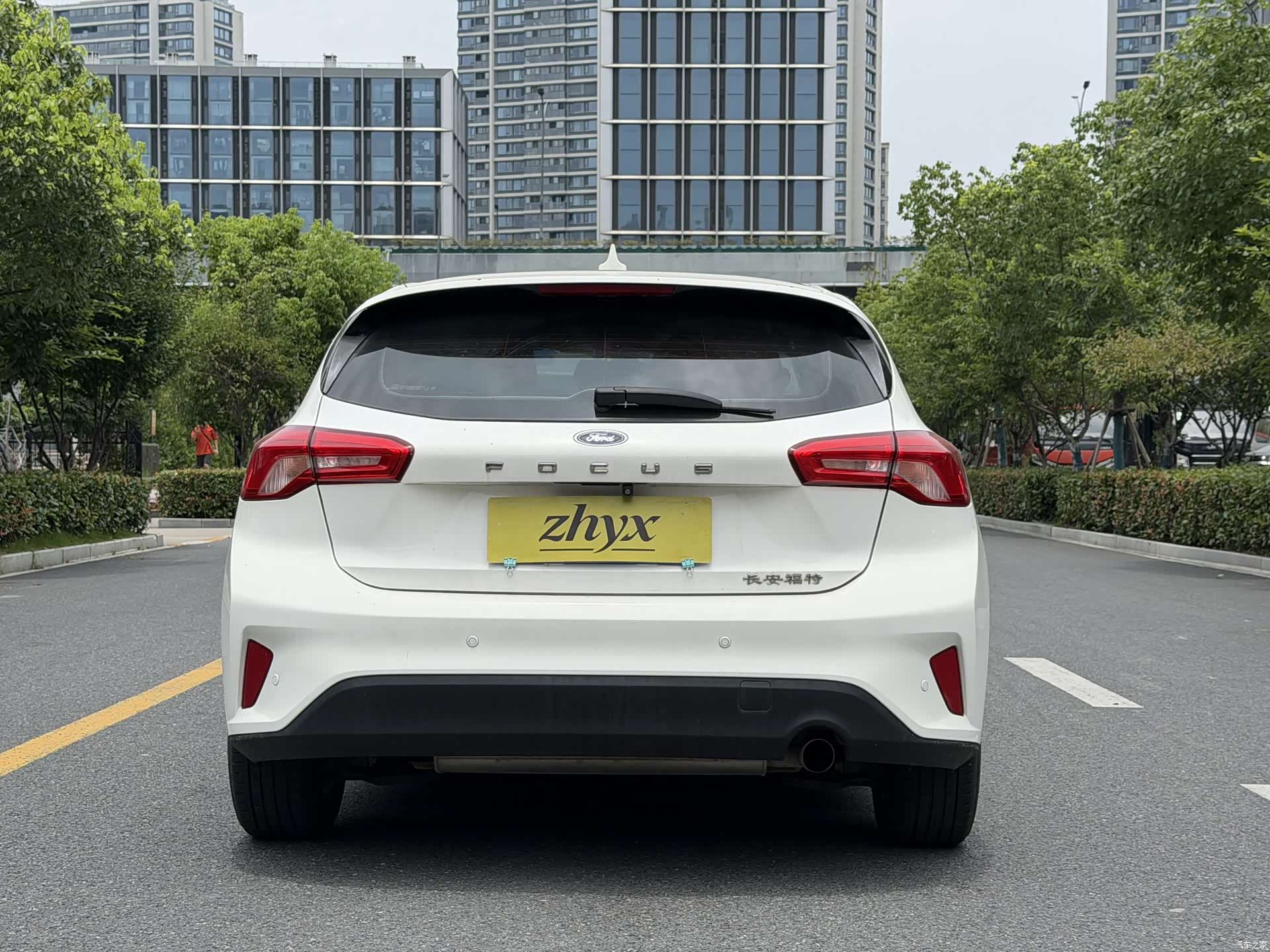 Ford Focus, 2019 все фото