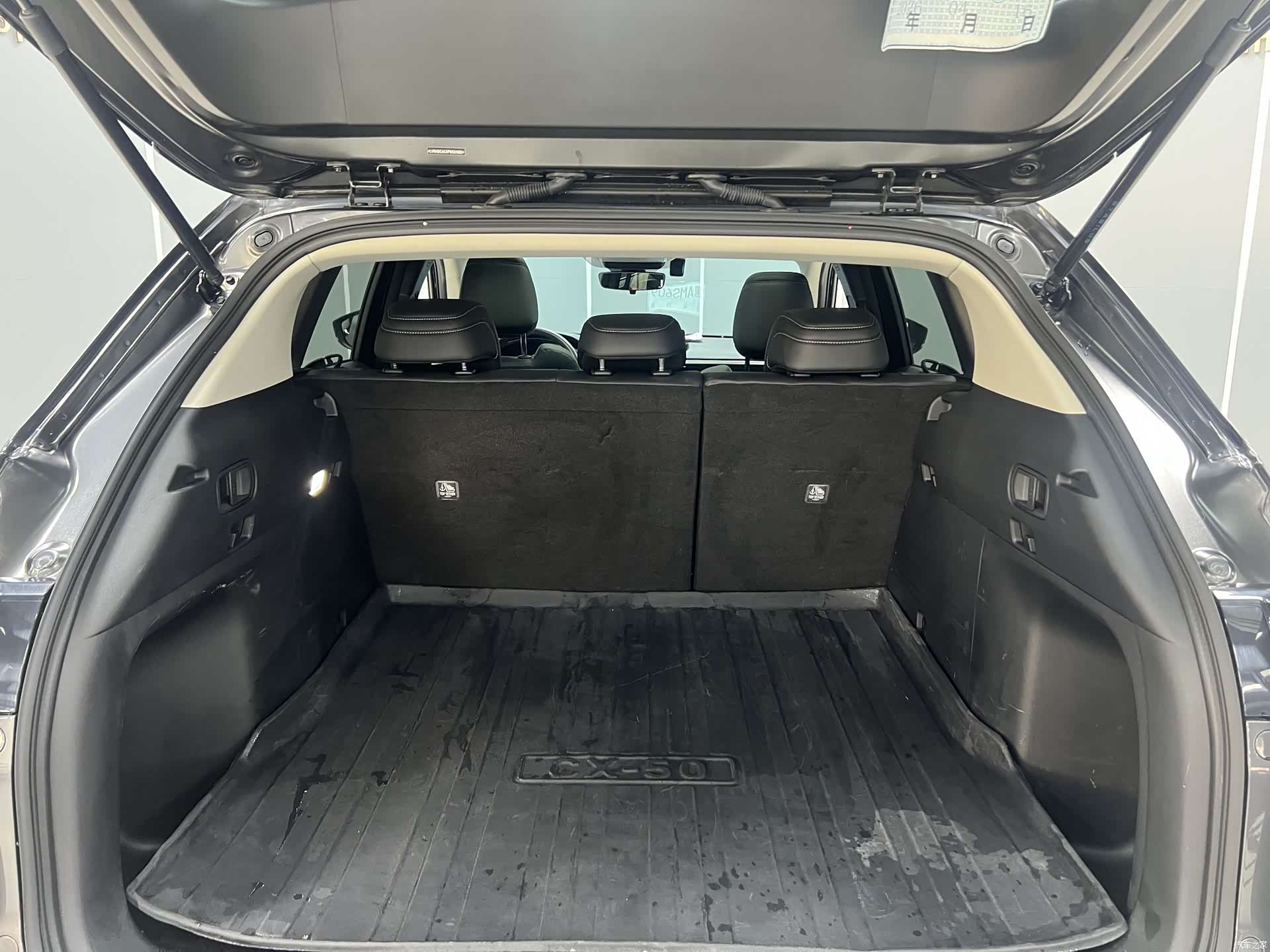 Mazda CX-50, 2023 10
