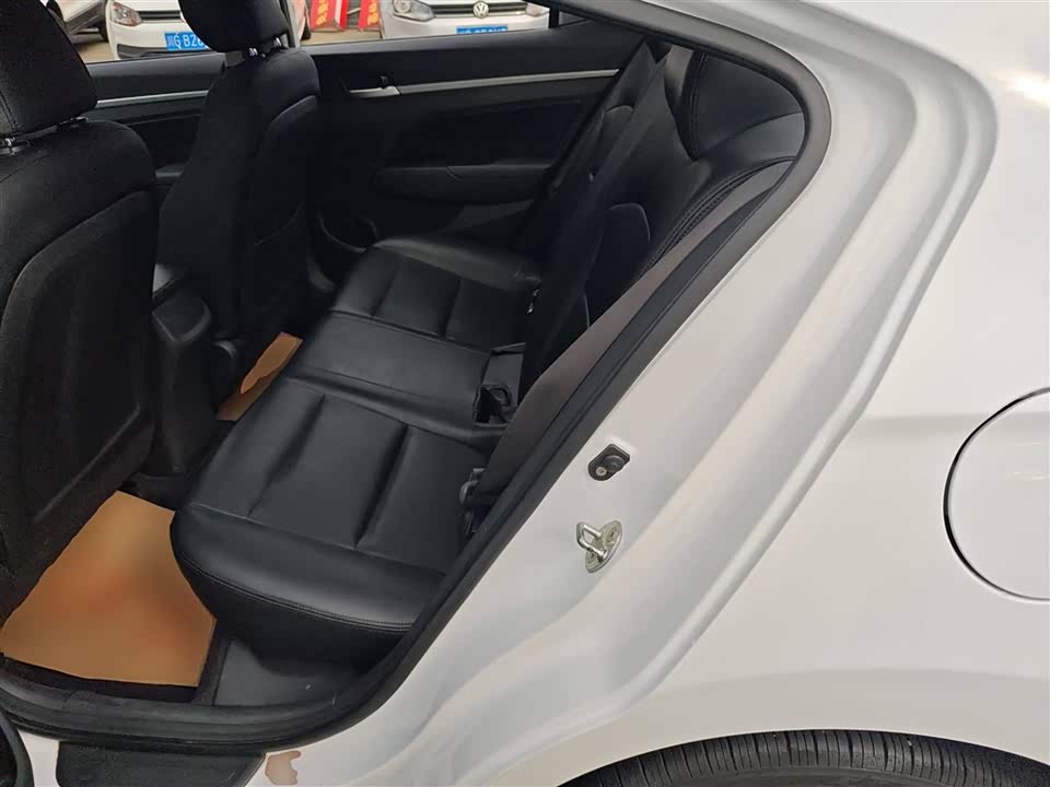Hyundai Lead
