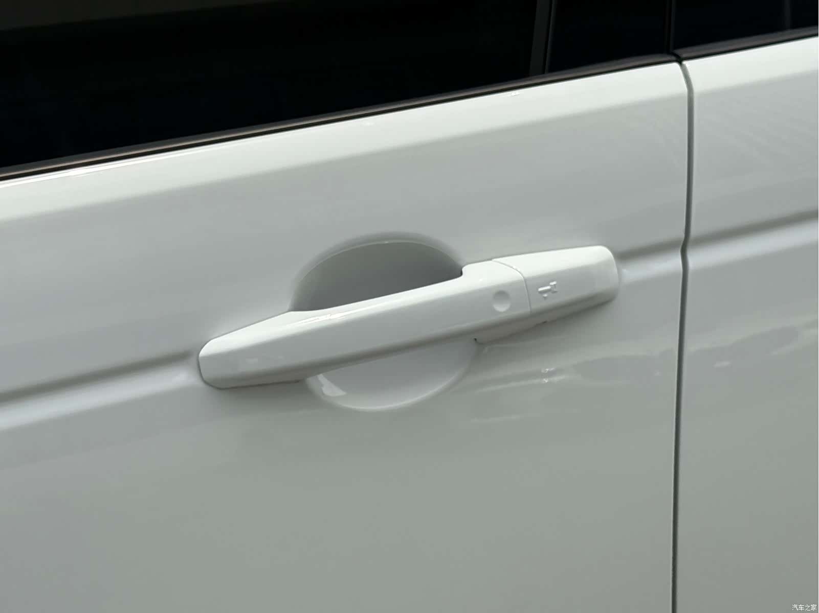 Land Rover Discovery, 2023 12