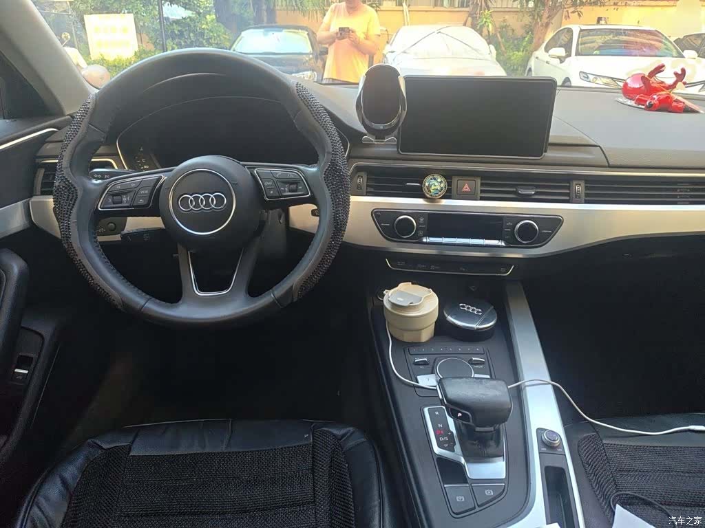 Audi A4L, 2018 13