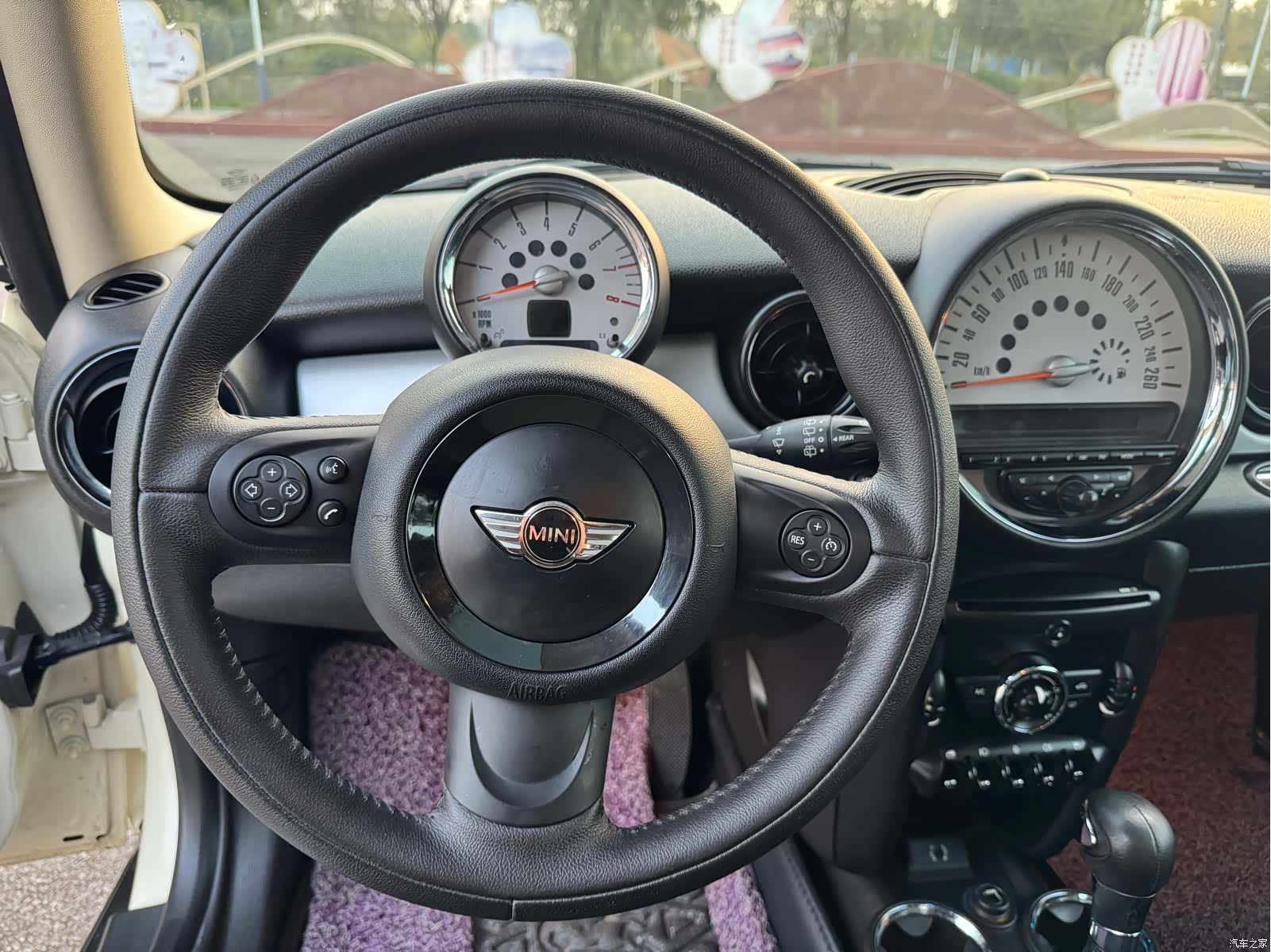 Mini ONE, 2013 11