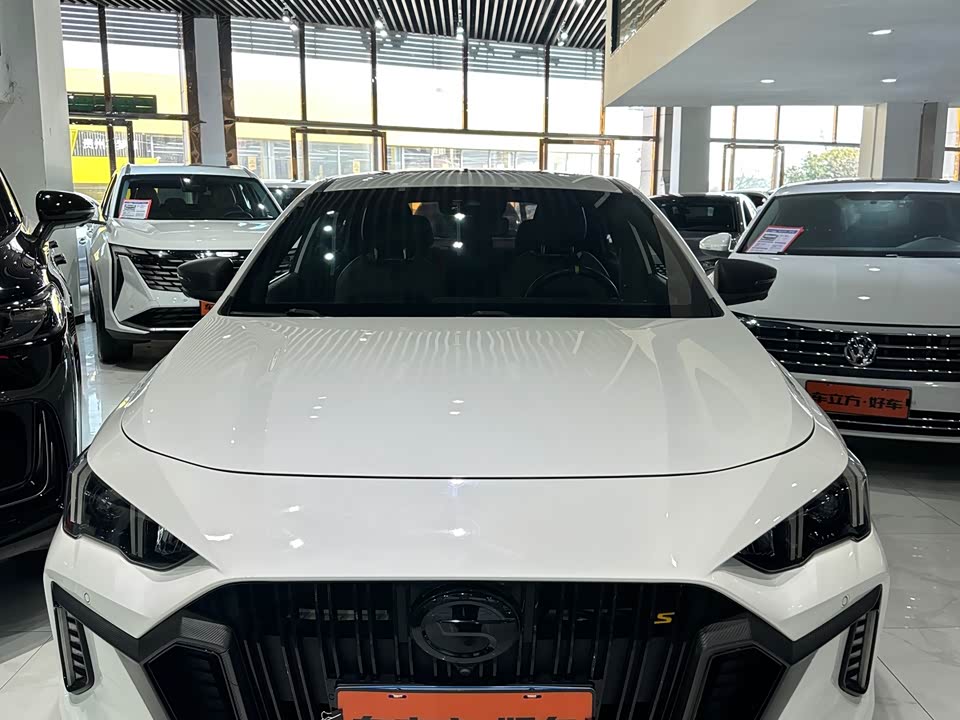 Trumpchi Shadow Leopard