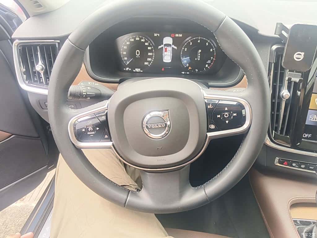 Volvo S90, 2020 11