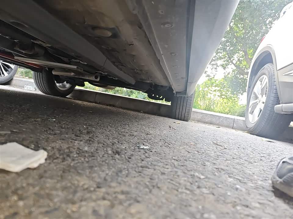 Toyota Corolla Sharp amplifier